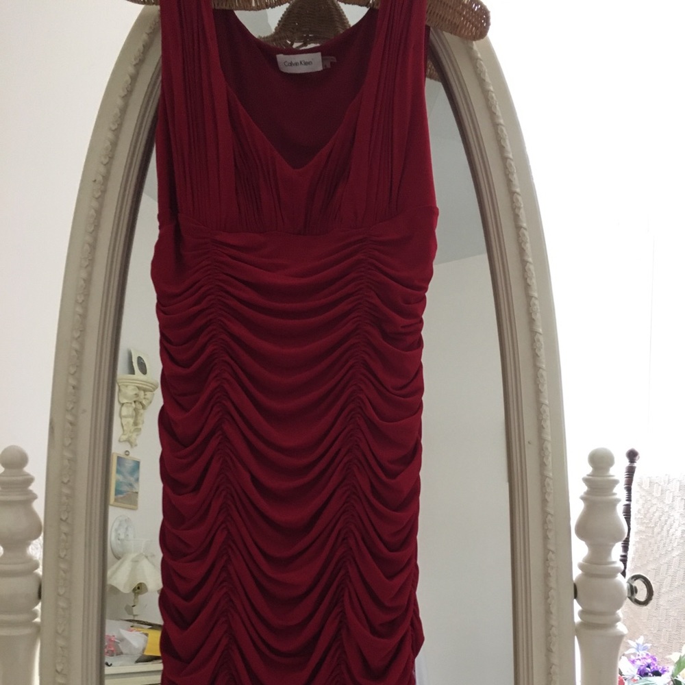 Calvin Klein sleeveless red evening dress♥️